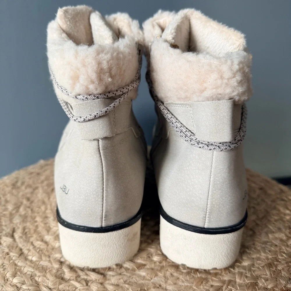 JBU Redrock Winter Cream Hiking Boots